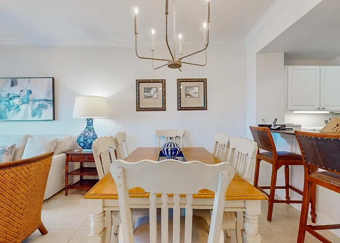 Bright & Breezy With Gulf View Pools & Access