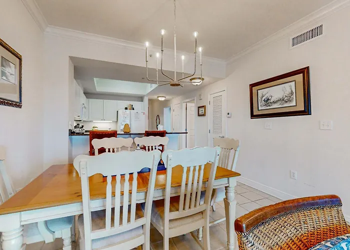 Holiday home Bright & Breezy With Gulf View Pools & Access *