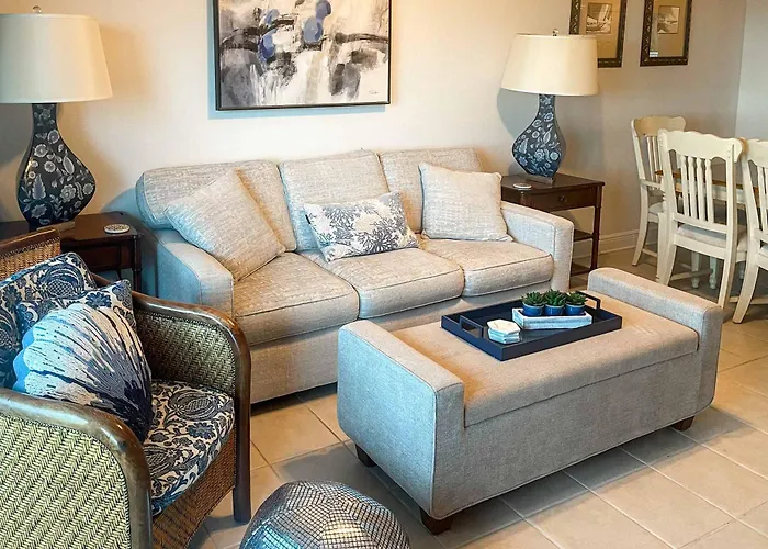 Bright & Breezy With Gulf View Pools & Access Gulf Shores